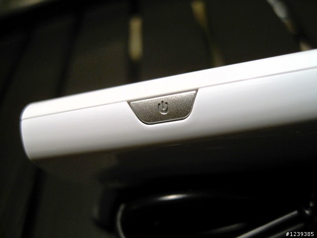 我的耶誕+跨年禮物開箱 地表上上網最快的Android> Acer Liquid