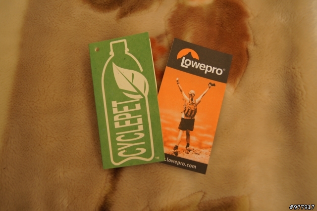 Lowepro環保相機包 & KEYSTONE相機內袋 (同場加映OP/TECH減壓背帶)