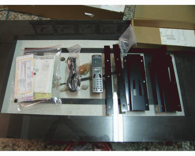 聯碩 HD-42U33 卡拉OK LCD 開箱文