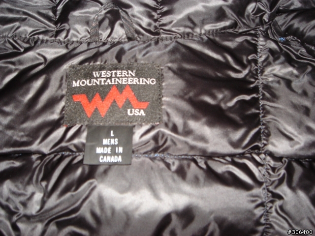 新手開箱....Western Mountaineering-hooded flash jacket羽絨衣入手^^
