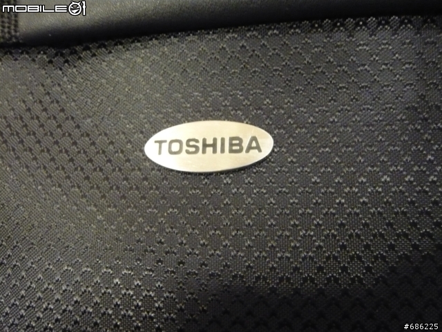 TOSHIBA M900 琥珀金開箱(多圖