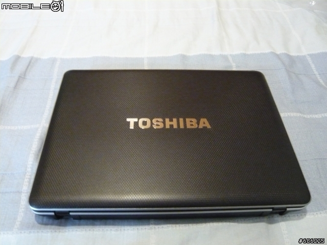 TOSHIBA M900 琥珀金開箱(多圖