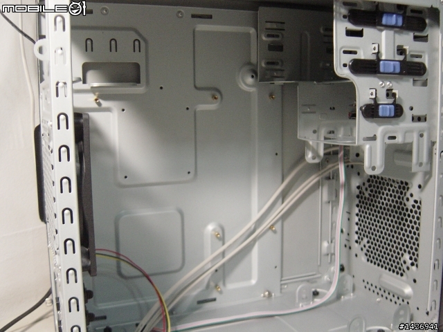 誰說機殼小散熱就差,Coolermaster Elite 341打破你的觀念