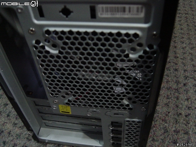 誰說機殼小散熱就差,Coolermaster Elite 341打破你的觀念