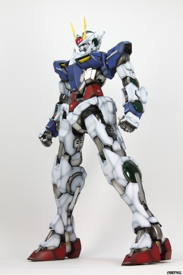 PG 00 本體上色完成!!