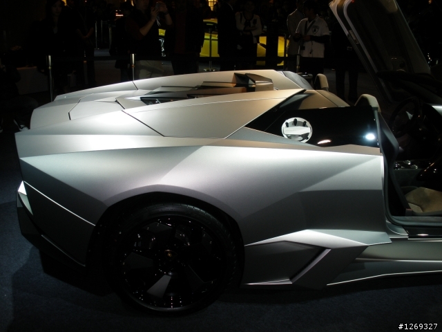 Reventón 賞車會之紀念小禮品
