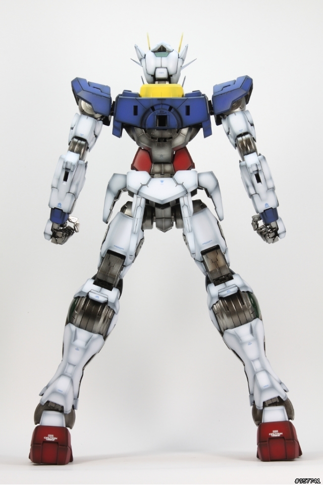 PG 00 本體上色完成!!