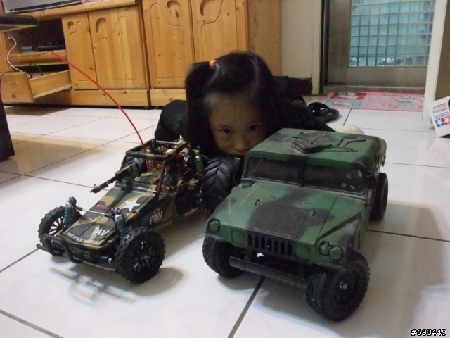 Tamiya 1/12 Hummer (2/26更新,有影片)前固定機構,後備胎架完成~!