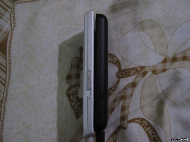 (分享)iriver E30 8G與samsung YP-T10 4G