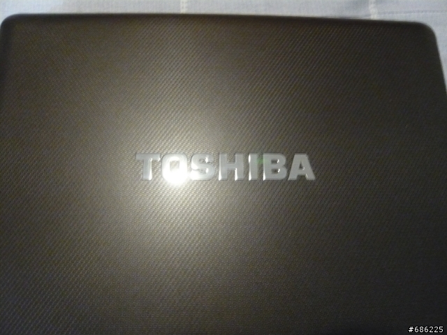 TOSHIBA M900 琥珀金開箱(多圖