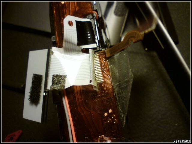 RICOH R1s 液晶淡化 修復記 (DIY)