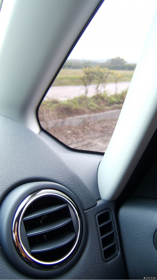 2010- SX4 外觀+內在 開箱(更新一千公里保養心得)
