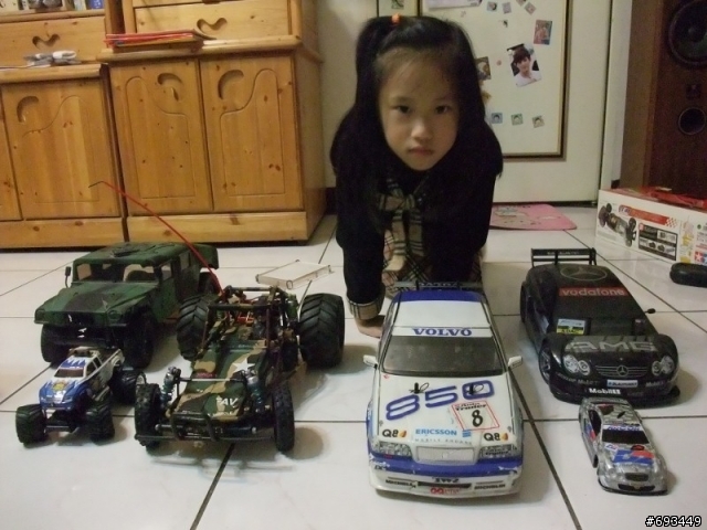 Tamiya 1/12 Hummer (2/26更新,有影片)前固定機構,後備胎架完成~!