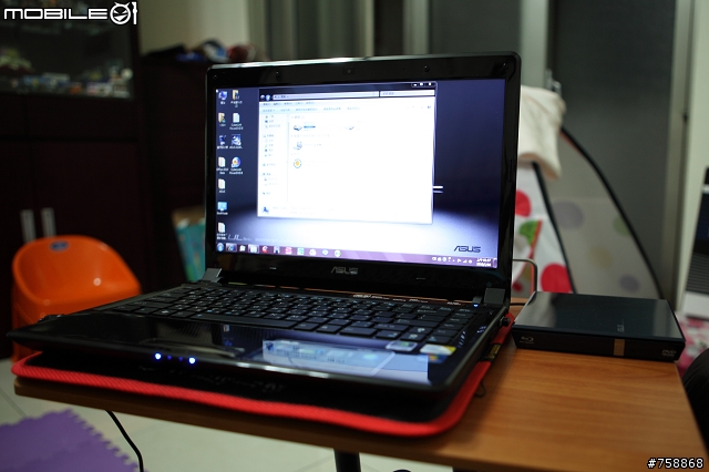 呵呵!我的新玩具 ASUS BD外接光碟機