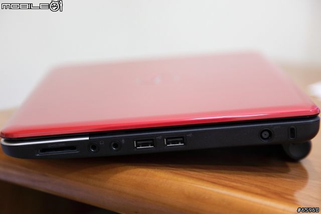燒燙燙~Dell 11z 11.6" CULV 小筆電開箱