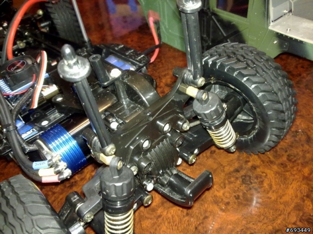 Tamiya 1/12 Hummer (2/26更新,有影片)前固定機構,後備胎架完成~!