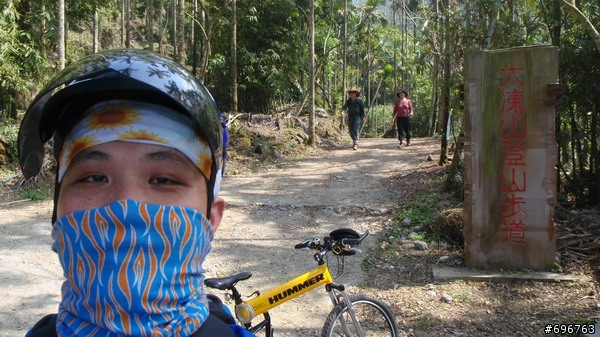 HUMMER大黃蜂~悍馬大折夯上關仔嶺大凍山Offroad山野健行