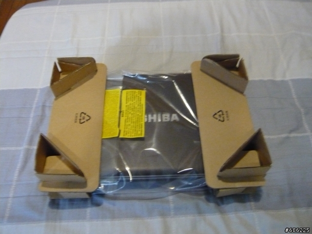 TOSHIBA M900 琥珀金開箱(多圖