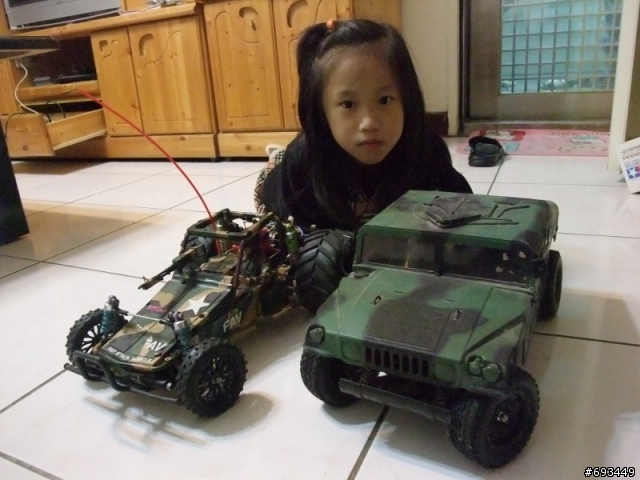 Tamiya 1/12 Hummer (2/26更新,有影片)前固定機構,後備胎架完成~!