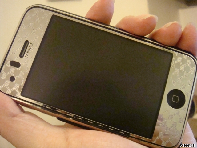 剛買得3gs 有問題....(同場加映sgp 黑底圈圈保護殼及雷射鵰刻貼)