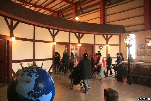 下雨下不完,塞車塞不斷~餓淋古堡之旅=彰化✙中興穀堡✙