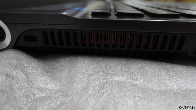 第一次SONY VAIO 開箱文 SONY VAIO VPCF116FW