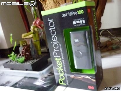 Test-drive of 3M LED Pocket Projector