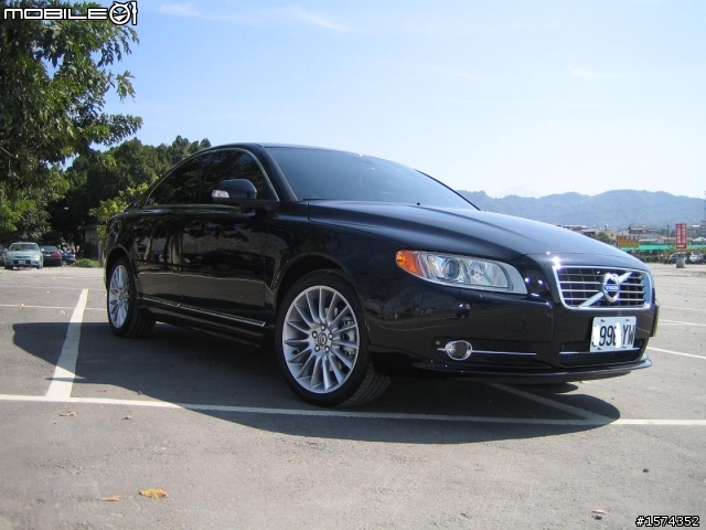 *My VOLVO S80 2.5T (KONI Sport 1130避震器+雙出尾管+R版小鴨尾)*更新在第45樓!