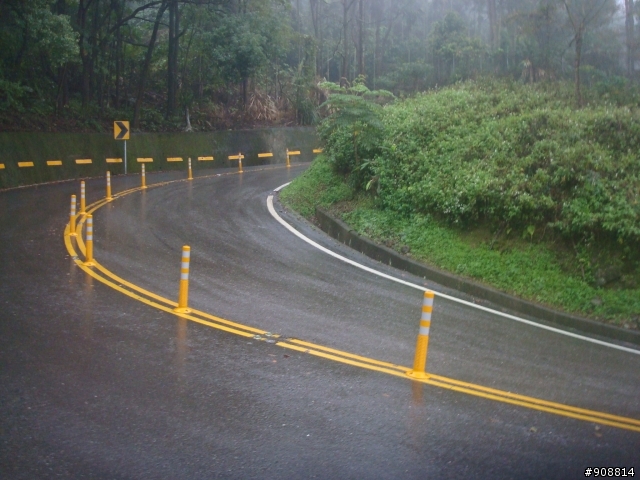 台北人過年假期低溫雨中挑戰台中聖地之136縣道
