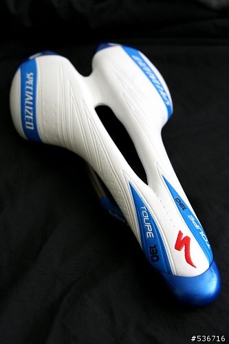 =逸品開箱= Specialized 頂級坐墊 Toupe Team 130