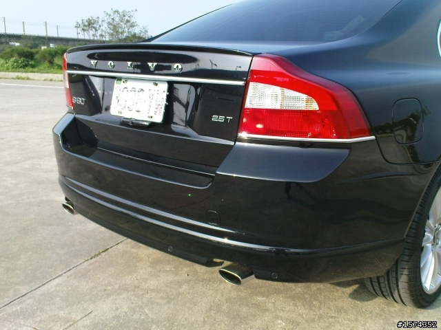 *My VOLVO S80 2.5T (KONI Sport 1130避震器+雙出尾管+R版小鴨尾)*更新在第45樓!