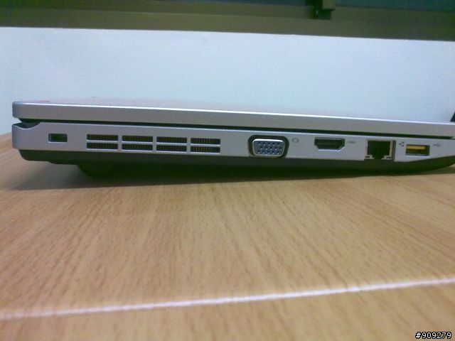 Lenovo Edge 簡單開箱(含效能測試)~~~~~~~~~~~~~~