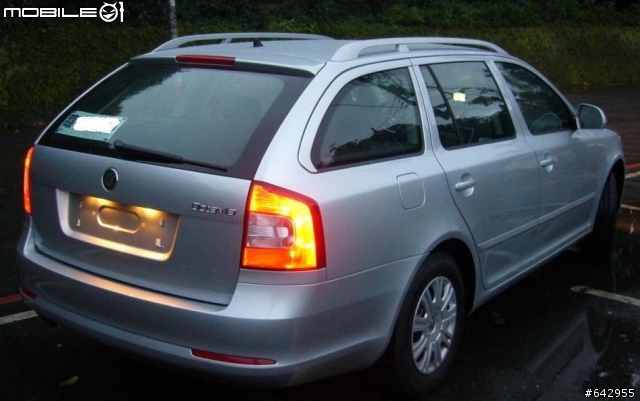 與MY10 SKODA OCTAVIA COMBI RS 的下午茶約會