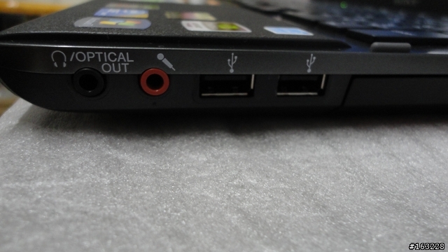 第一次SONY VAIO 開箱文 SONY VAIO VPCF116FW