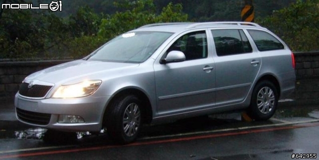 與MY10 SKODA OCTAVIA COMBI RS 的下午茶約會