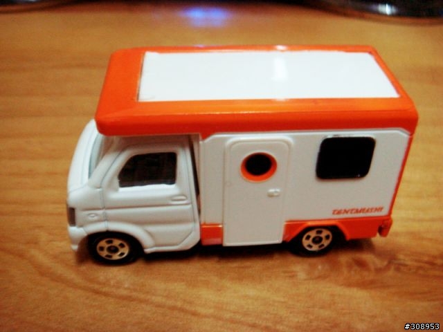 過年與 Tomy 小汽車的相遇 !