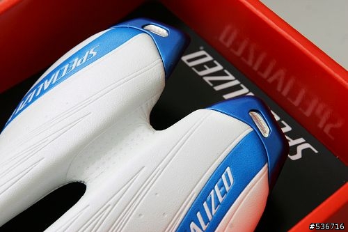 =逸品開箱= Specialized 頂級坐墊 Toupe Team 130
