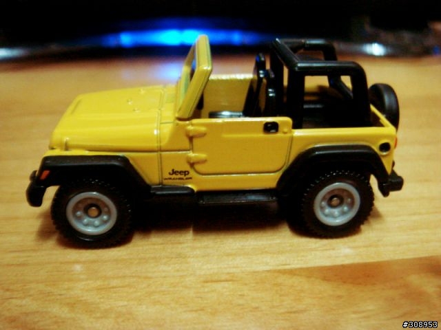 過年與 Tomy 小汽車的相遇 !