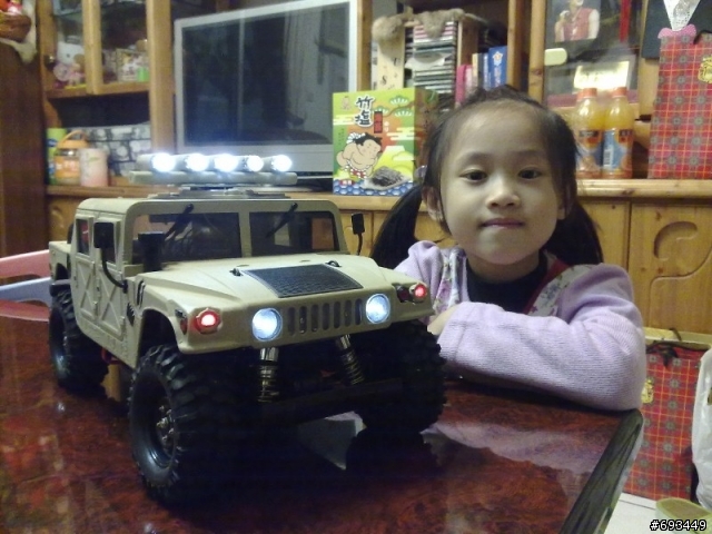 Tamiya 1/12 Hummer (2/26更新,有影片)前固定機構,後備胎架完成~!