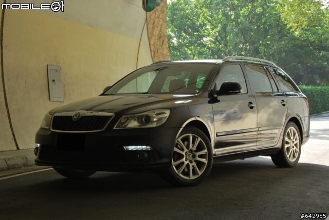 與MY10 SKODA OCTAVIA COMBI RS 的下午茶約會