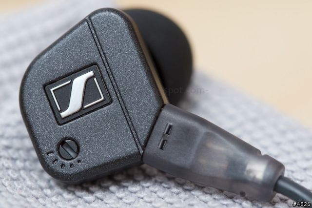 「開箱」 Sennheiser IE8