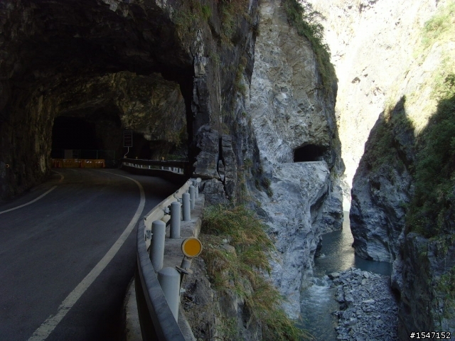 單人單速車環島, 順便轉彎上武嶺