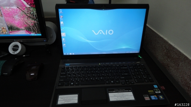 第一次SONY VAIO 開箱文 SONY VAIO VPCF116FW