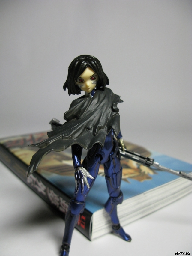 【不負責任評論與分享】《銃夢》無比例書玩可動FIGURE─凱麗