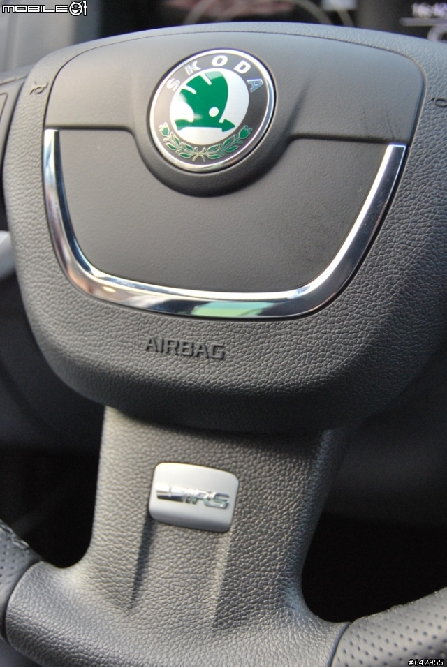 與MY10 SKODA OCTAVIA COMBI RS 的下午茶約會
