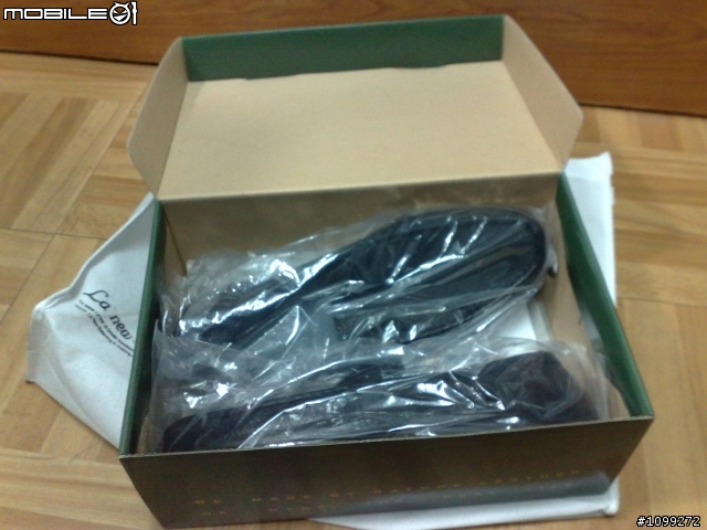 La New 小牛皮休閒鞋開箱