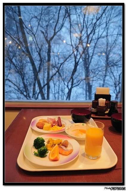 北海道冰天雪地跟團之旅:Day 1 啟程、層雲峽