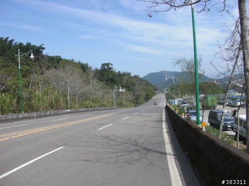 櫻花開了-日月潭環湖與月潭自行車道