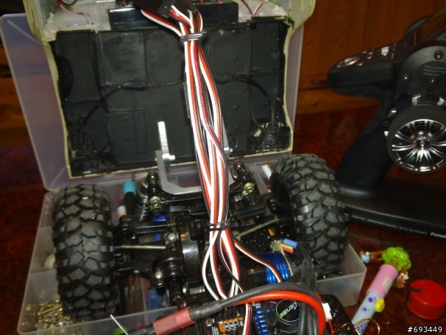 Tamiya 1/12 Hummer (2/26更新,有影片)前固定機構,後備胎架完成~!