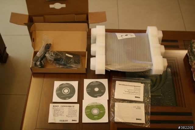 DELL Inspiron 14(64) i5-520M..........不到3W的筆電-超高C/P值首選!